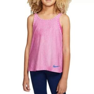 Nike Built In Bra Tank top NWT